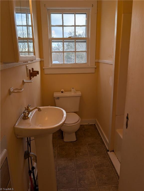 165 Harris Avenue Elkin, NC 28621 - Photo 20 of 35