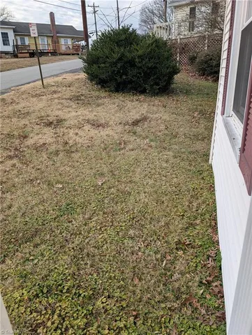 $139,000 | 165 Harris Avenue, Elkin, NC 28621