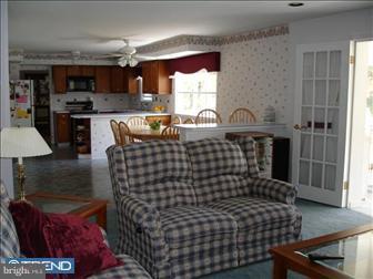 32 Robin Road Holland, PA 18966 - Photo 4 of 6 Gallery Image 4