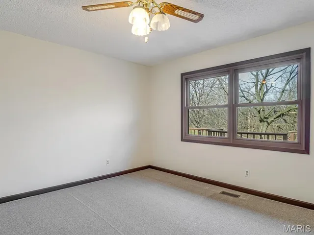 $450,000 | 5089 Indian Hills Drive, Edwardsville, IL 62025