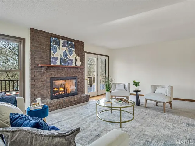 $450,000 | 5089 Indian Hills Drive, Edwardsville, IL 62025