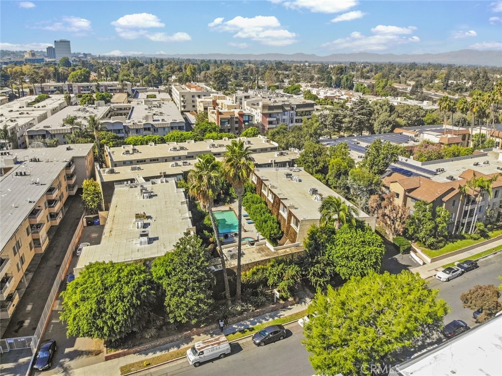 4655 Natick Avenue, Unit 3 Sherman Oaks, CA 91403 - Photo 24 of 25 an aerial view of residential houses with outdoor space