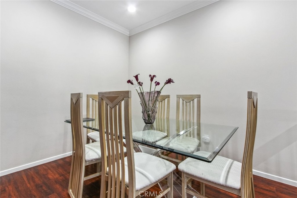 4655 Natick Avenue, Unit 3 Sherman Oaks, CA 91403 - Photo 6 of 25 a view of a dining room with furniture