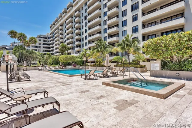 $4,200 | 201 Crandon Boulevard, Unit 604, Key Biscayne, FL 33149