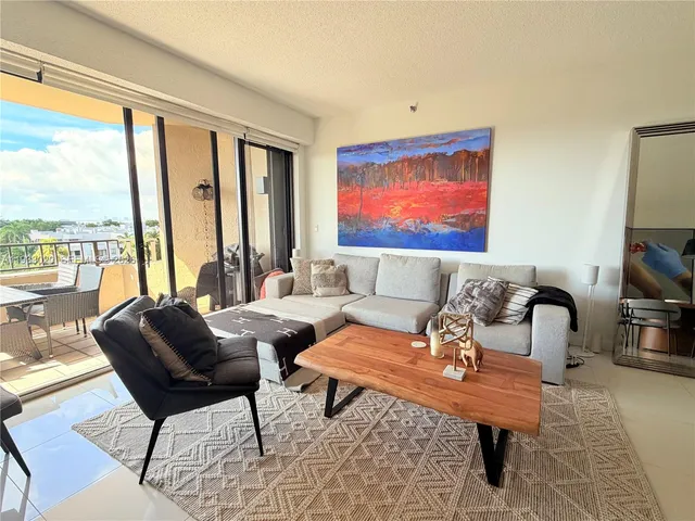 $3,990 | 201 Crandon Boulevard, Unit 604, Key Biscayne, FL 33149