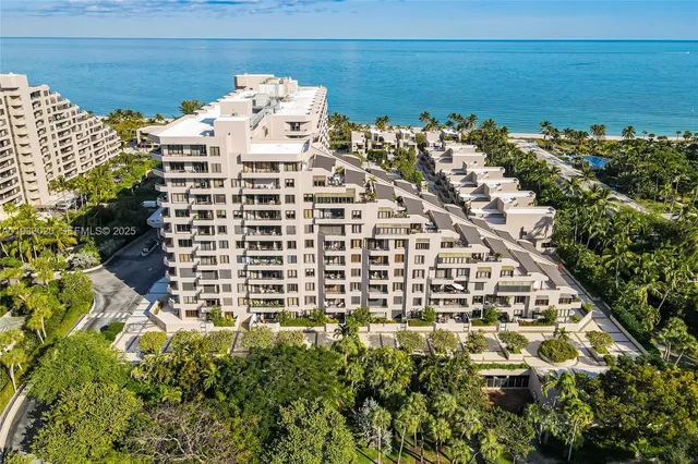 $4,200 | 201 Crandon Boulevard, Unit 604, Key Biscayne, FL 33149
