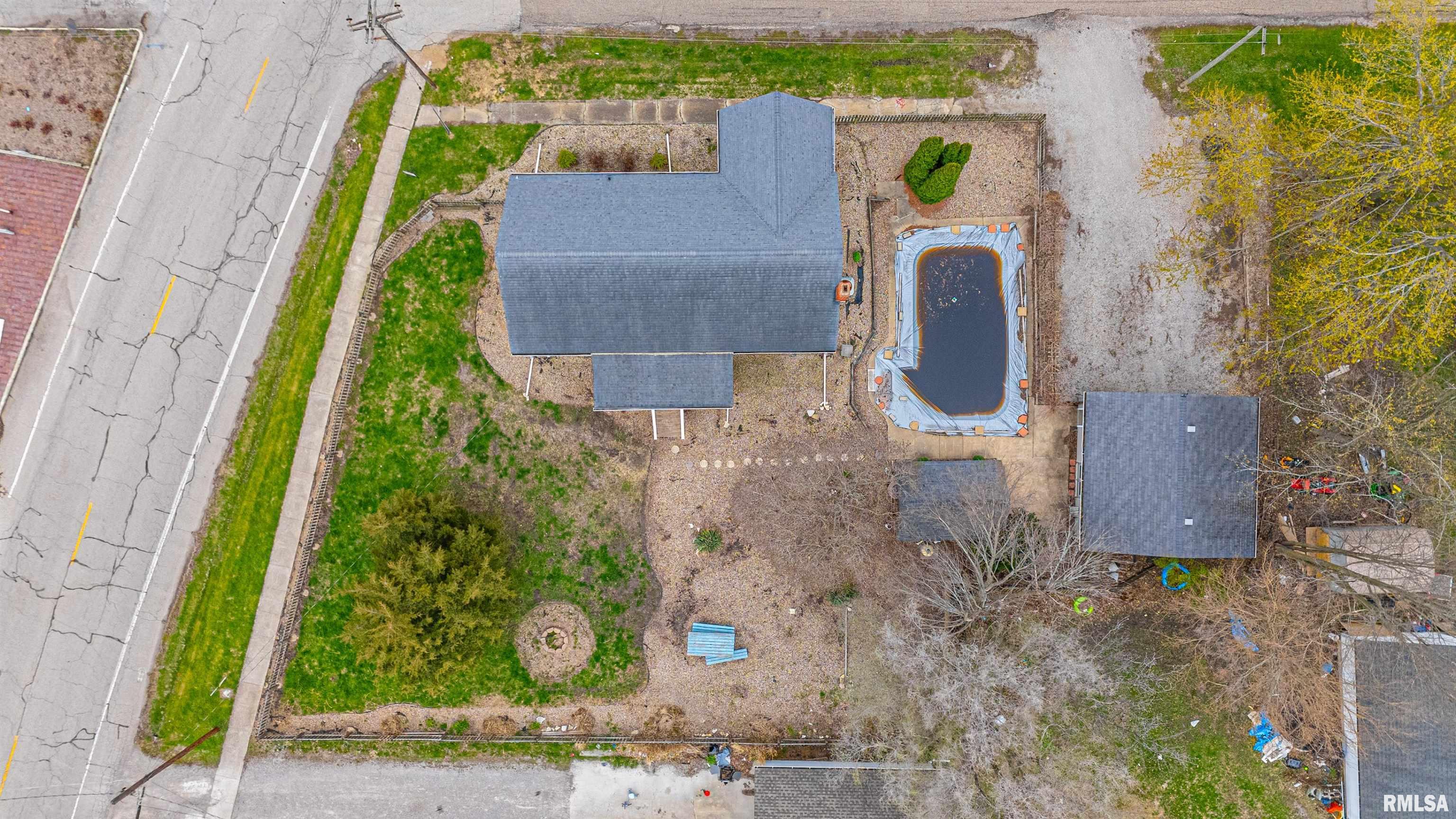 101 West 8th Street Delavan, IL 61734 - Photo 30 of 44