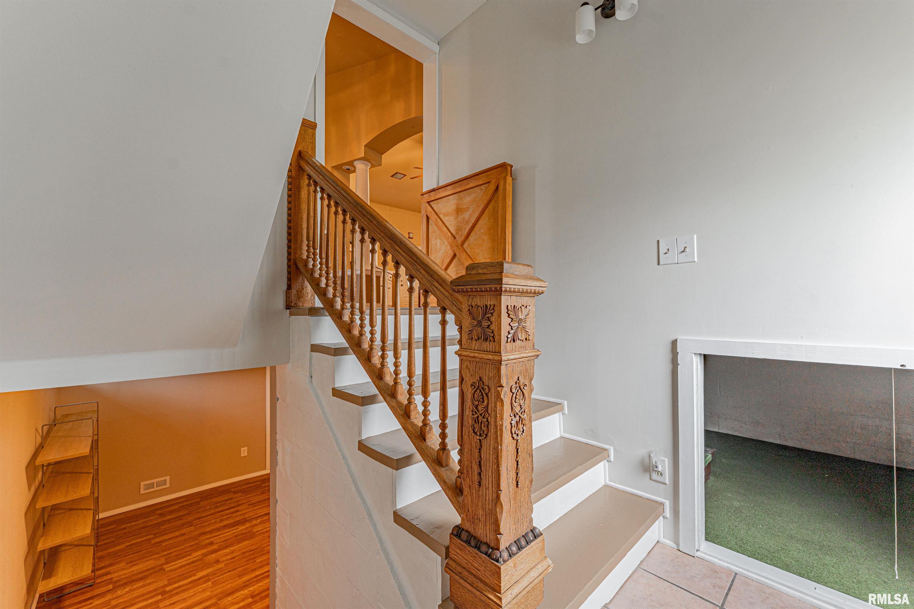 101 West 8th Street Delavan, IL 61734 - Photo 7 of 44
