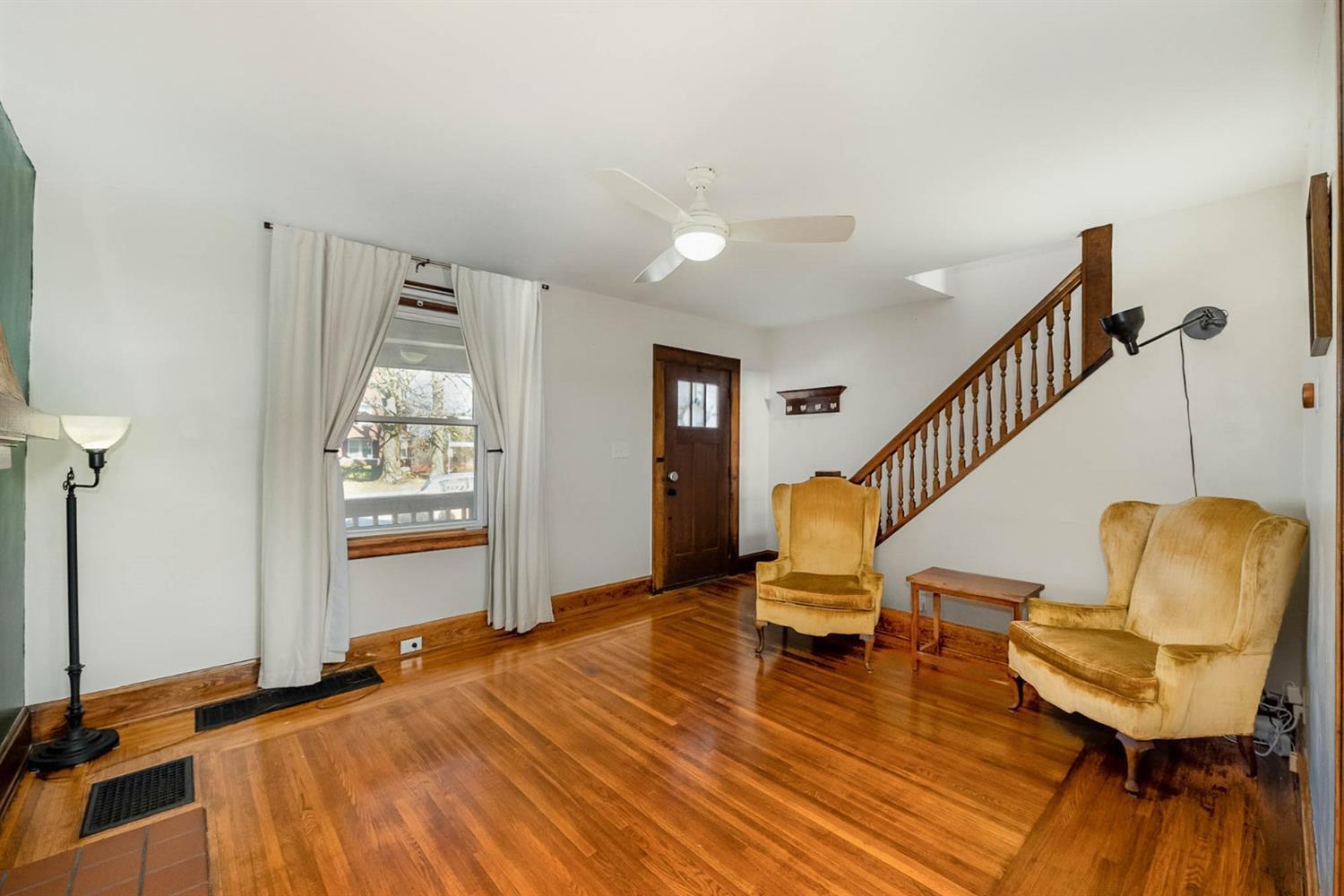 5806 Montgomery Road Cincinnati, OH 45212 - Photo 9 of 25