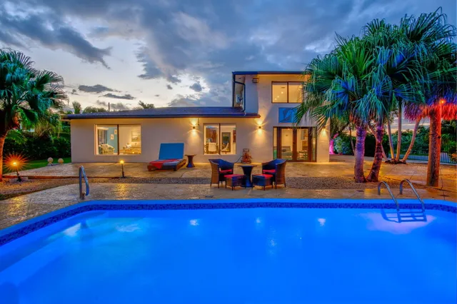 $2,450,000 | 30468 Oleander Boulevard, Big Pine Key, FL 33043