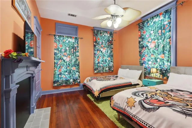 $2,400 | 227 South Gayoso Street, New Orleans, LA 70119