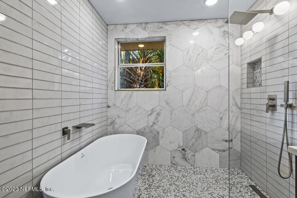 17 River Road Orange Park, FL 32073 - Photo 40 of 49 a bathroom with a toilet and shower