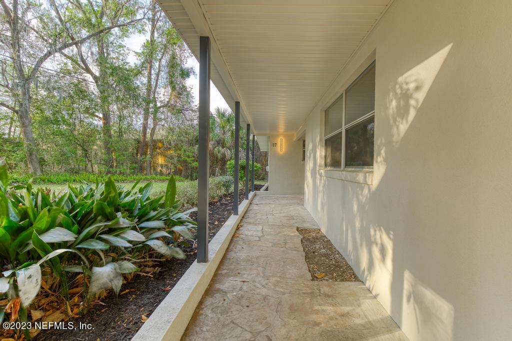 17 River Road Orange Park, FL 32073 - Photo 6 of 49 a view of a garden