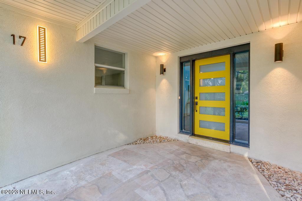 17 River Road Orange Park, FL 32073 - Photo 7 of 49 a view of a livingroom with an empty space and a window