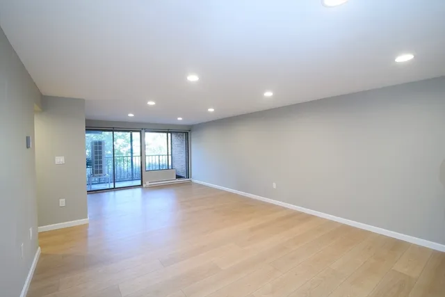 $599,000 | 49 Melrose Street, Unit 1H, Melrose, MA 02176