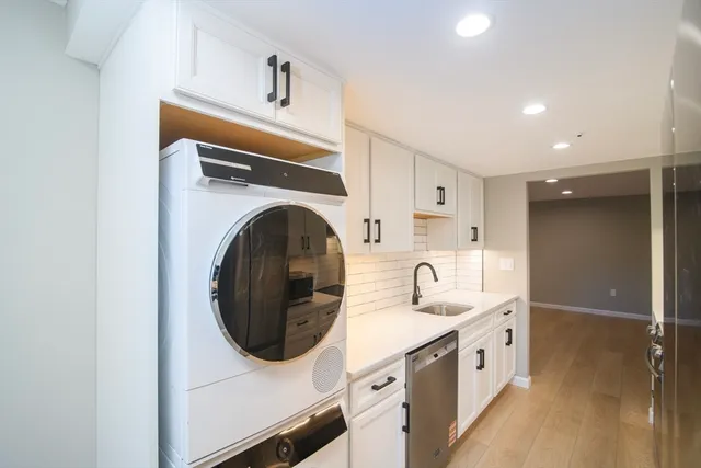 $599,000 | 49 Melrose Street, Unit 1H, Melrose, MA 02176