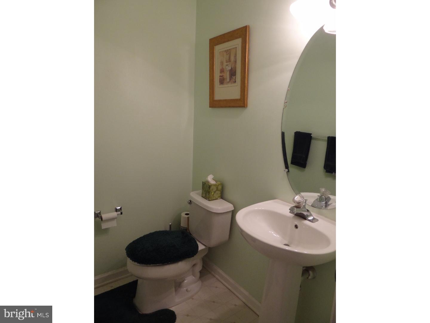 29 Firethorn Lane Riverside, NJ 08075 - Photo 4 of 18 Half Bath
