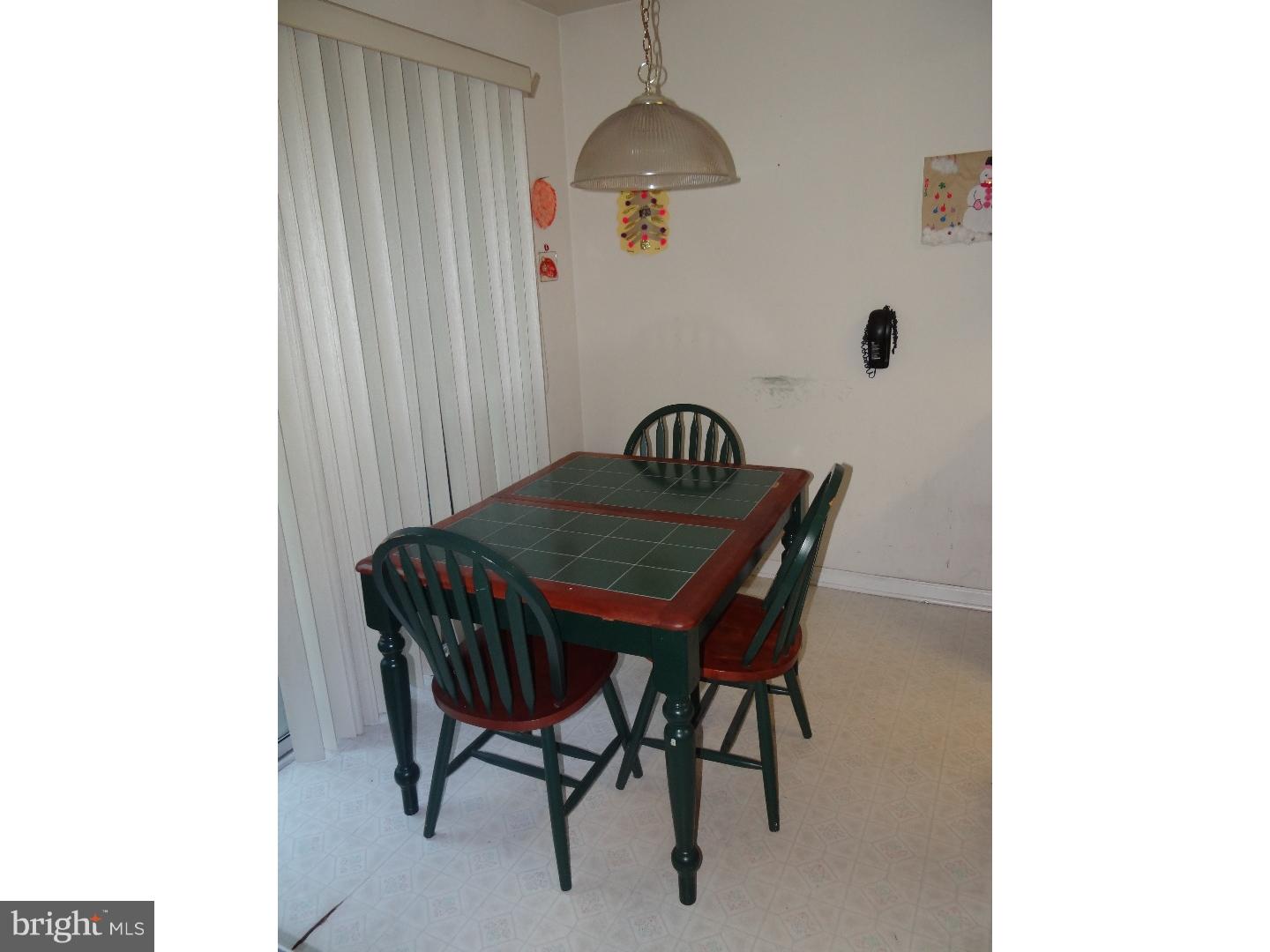 29 Firethorn Lane Riverside, NJ 08075 - Photo 7 of 18 Breakfast Room