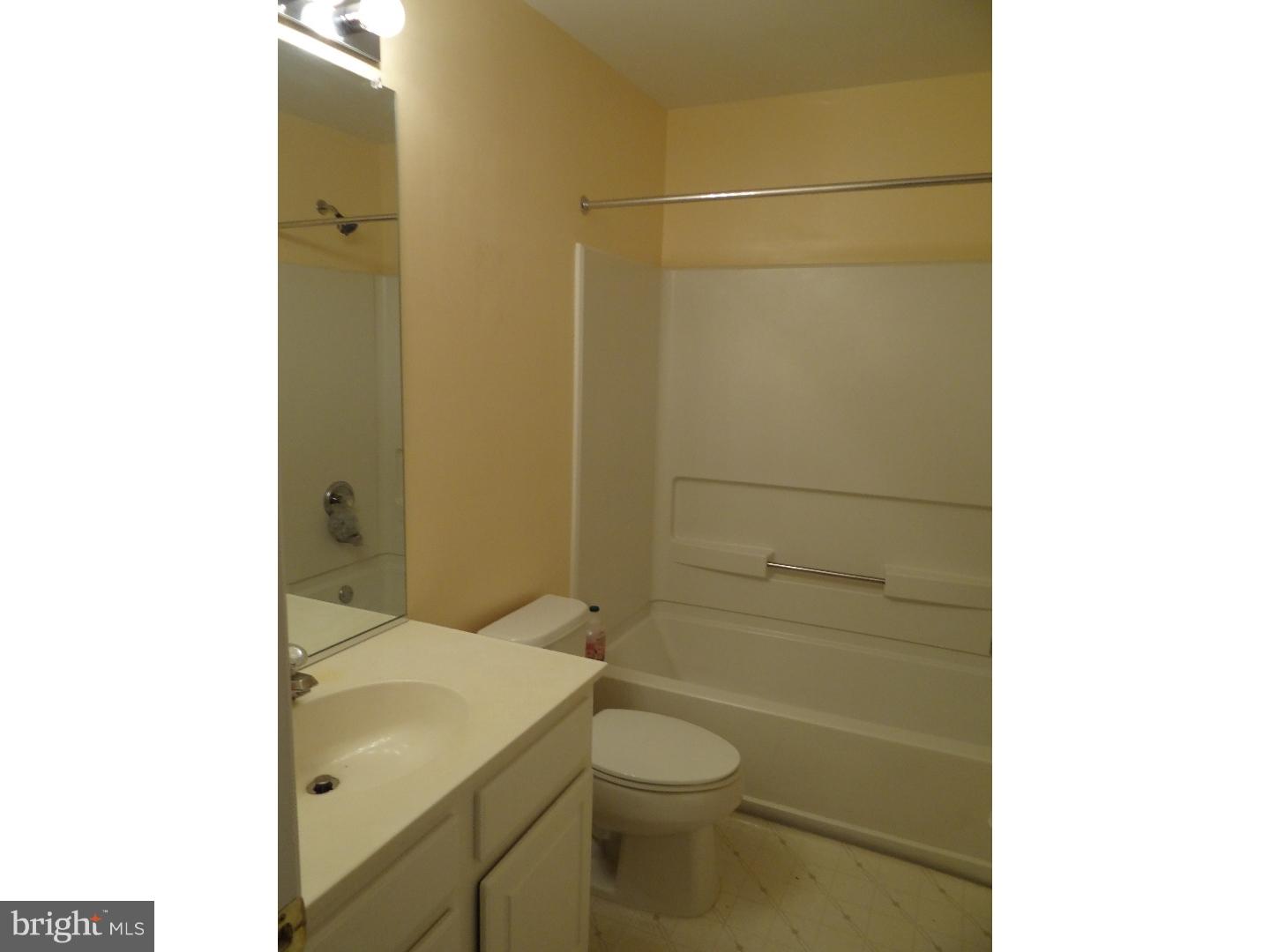 29 Firethorn Lane Riverside, NJ 08075 - Photo 9 of 18 Bathroom