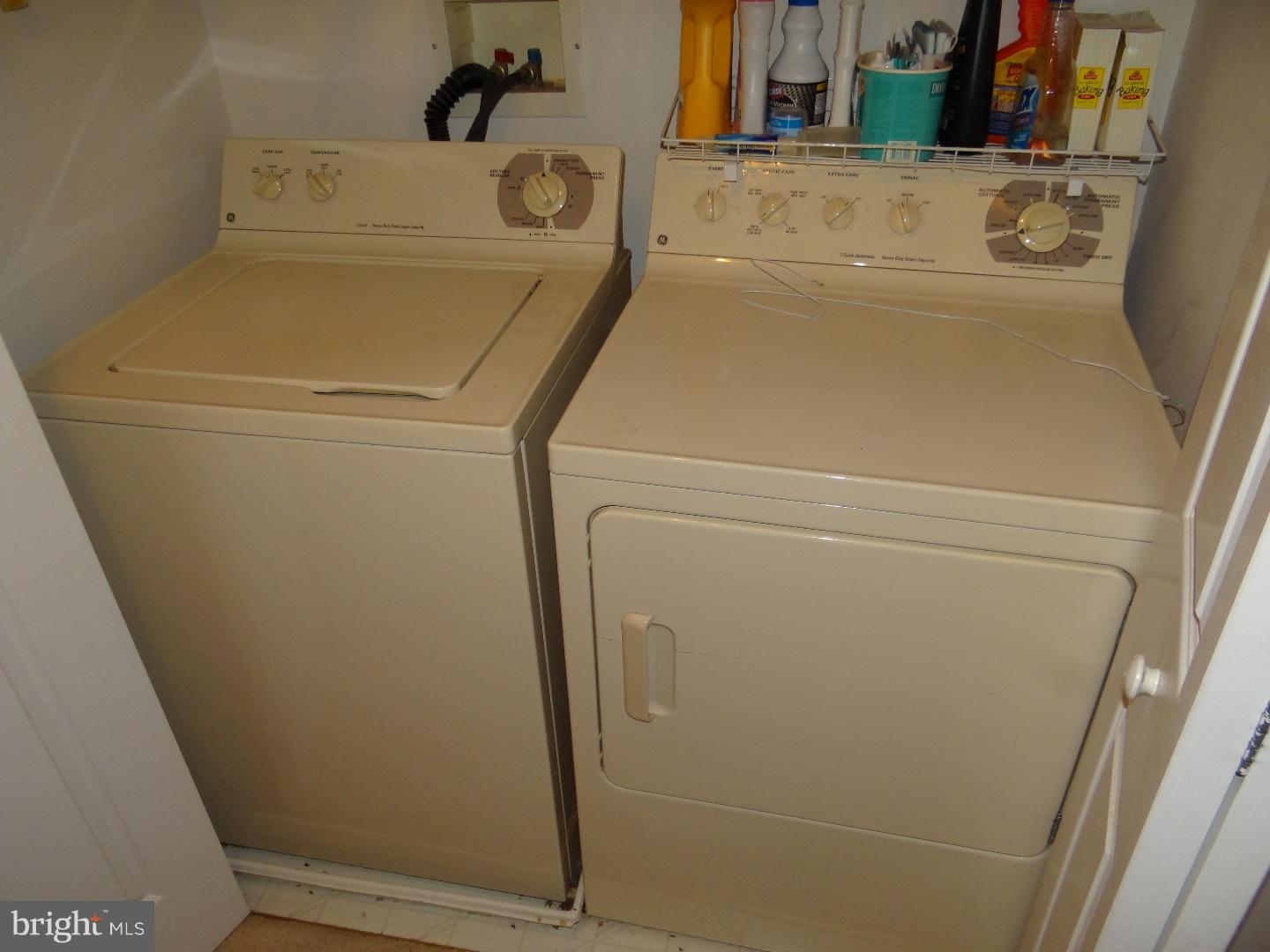 29 Firethorn Lane Riverside, NJ 08075 - Photo 10 of 18 Laundry Room