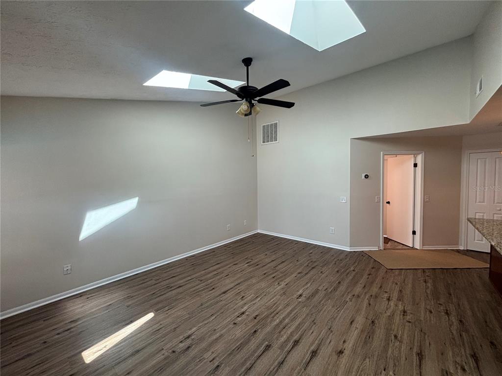 1435 Buckner Road Valrico, FL 33596 - Photo 14 of 53