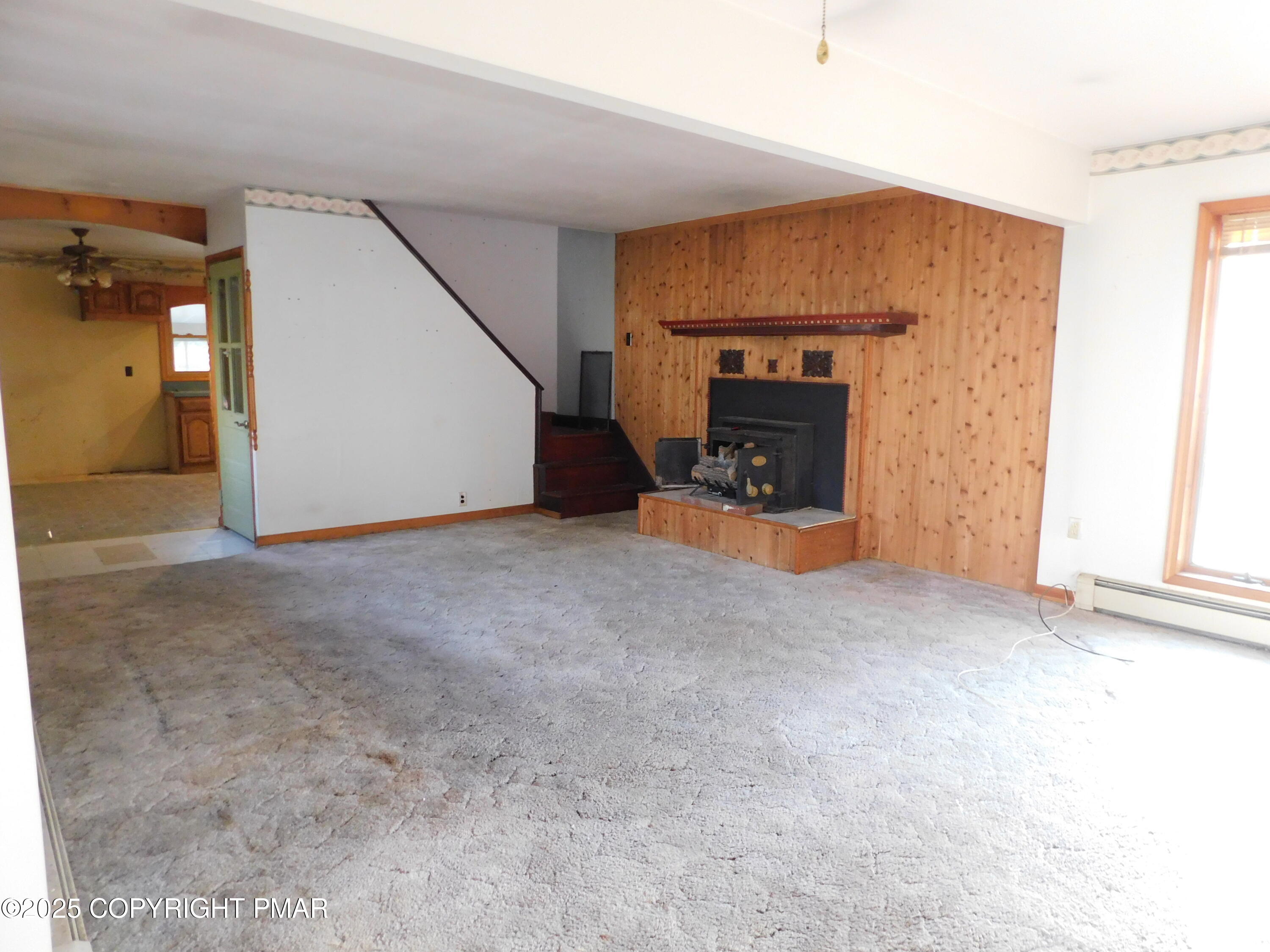 220 Haney Road Kunkletown, PA 18058 - Photo 2 of 30 Living room