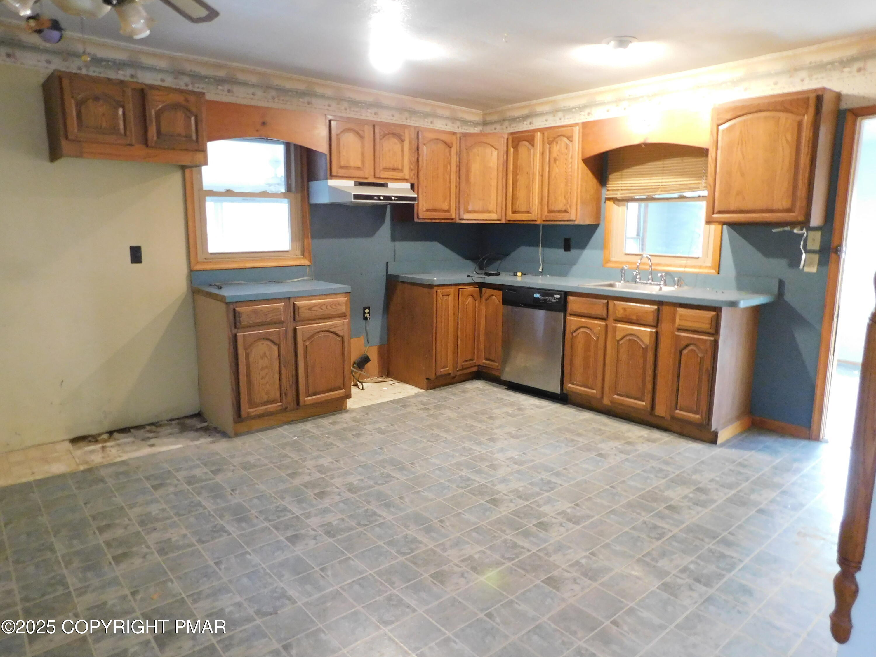 220 Haney Road Kunkletown, PA 18058 - Photo 4 of 30 Kitchen