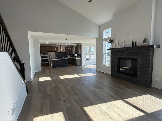 $734,900 | N73-w17723 Mineral Drive, Menomonee Falls, WI 53051