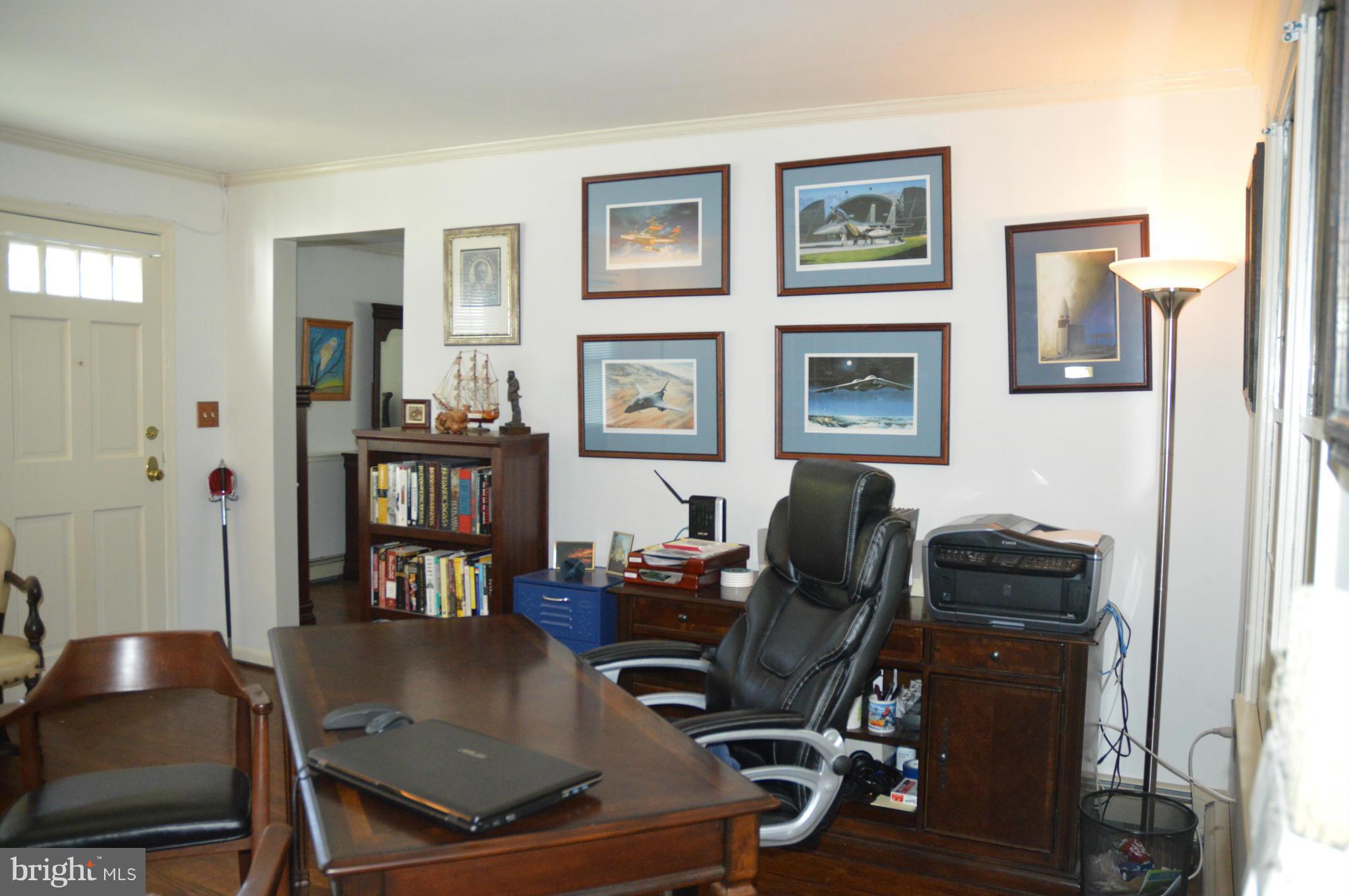 207 Patuxent Road Laurel, MD 20707 - Photo 15 of 30 office area off of Master Bedroom