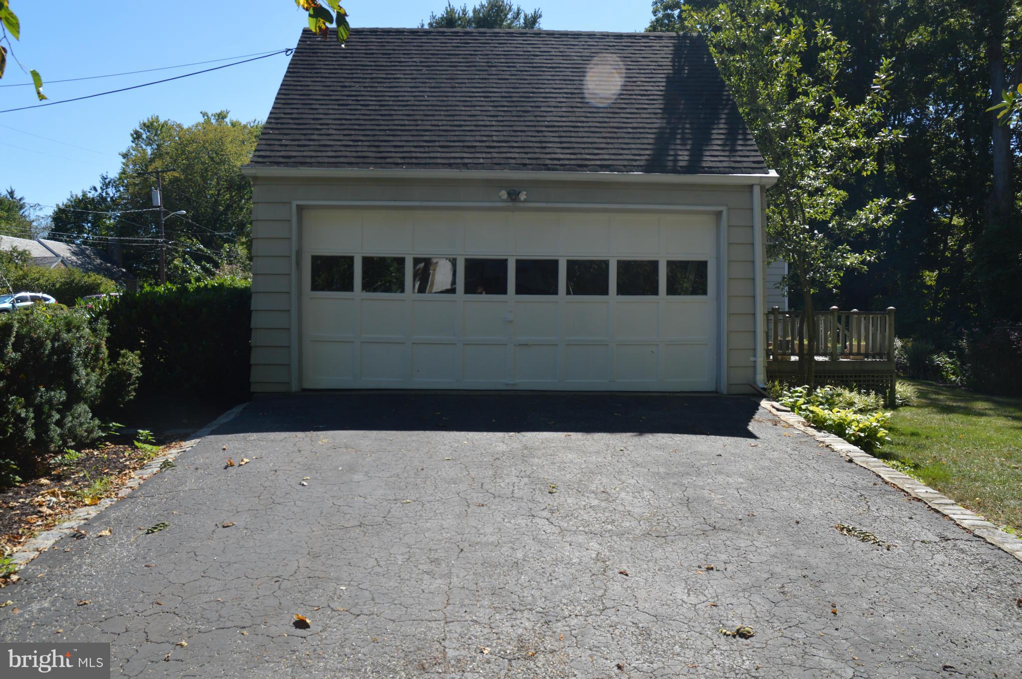 207 Patuxent Road Laurel, MD 20707 - Photo 25 of 30 Two car garage