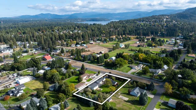 $995,000 | 7671 North 4th Street, Dalton Gardens, ID 83815