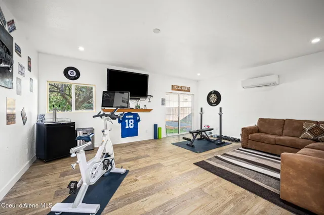 $995,000 | 7671 North 4th Street, Dalton Gardens, ID 83815