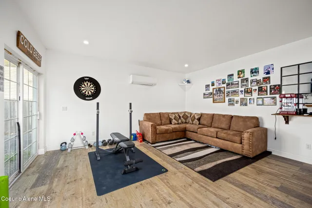 $995,000 | 7671 North 4th Street, Dalton Gardens, ID 83815