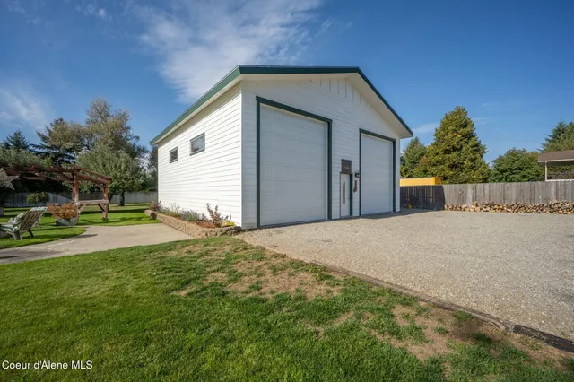$995,000 | 7671 North 4th Street, Dalton Gardens, ID 83815