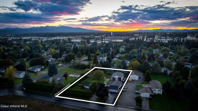 $995,000 | 7671 North 4th Street, Dalton Gardens, ID 83815