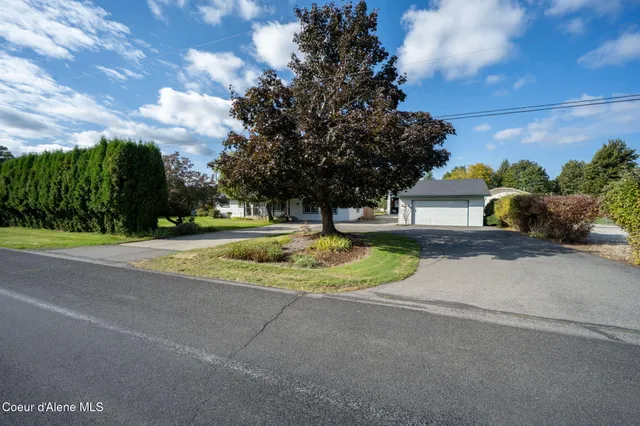 $995,000 | 7671 North 4th Street, Dalton Gardens, ID 83815