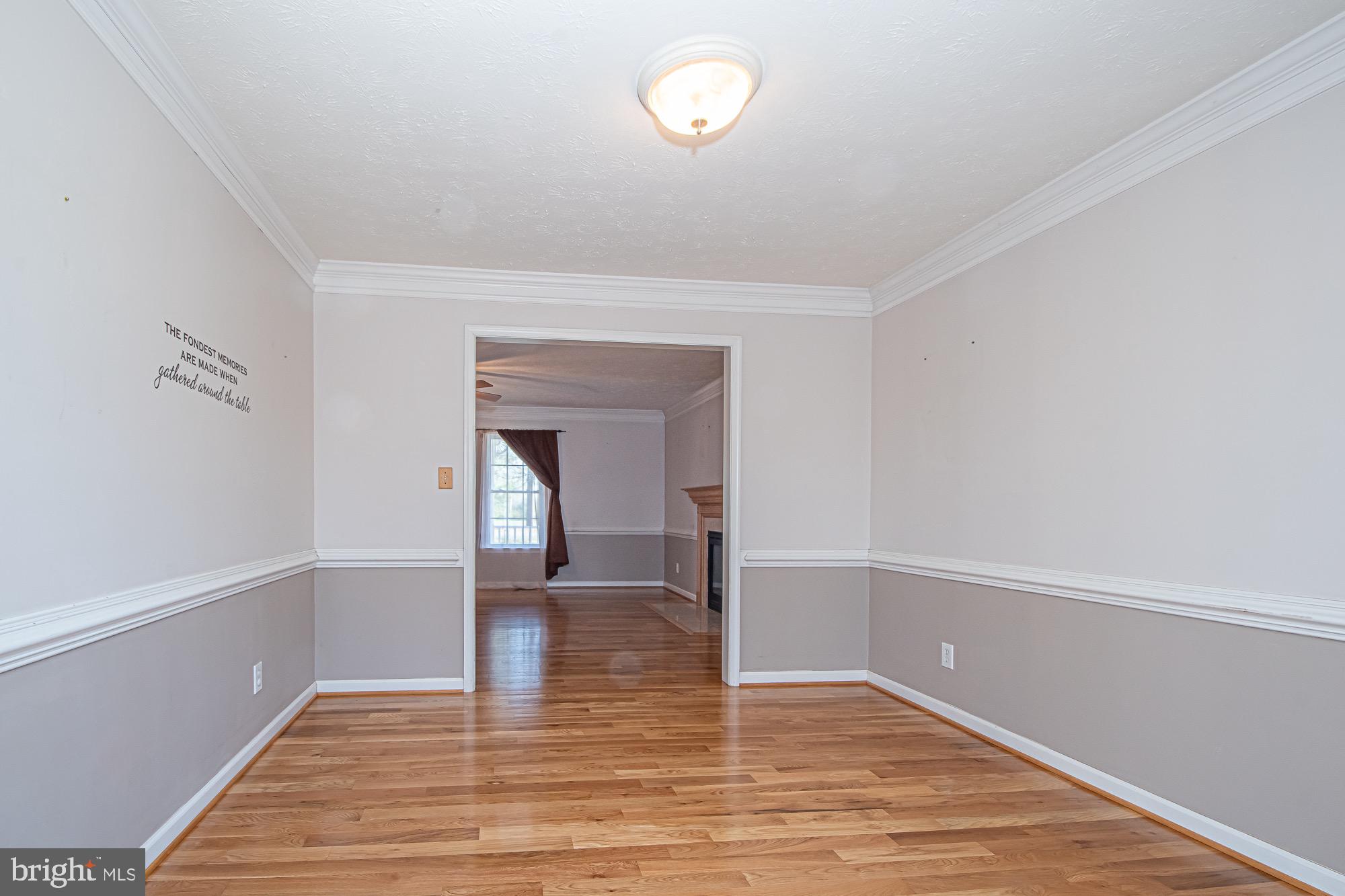 646 Guard Hill Road Middletown, VA 22645 - Photo 16 of 56 Dining room
