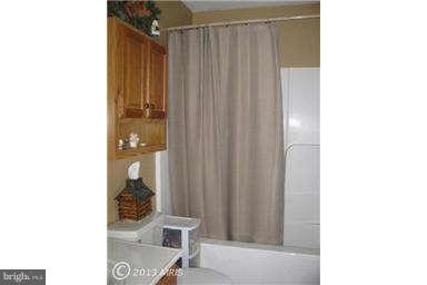 12364 Rixeyville Road Culpeper, VA 22701 - Photo 13 of 21 Bath