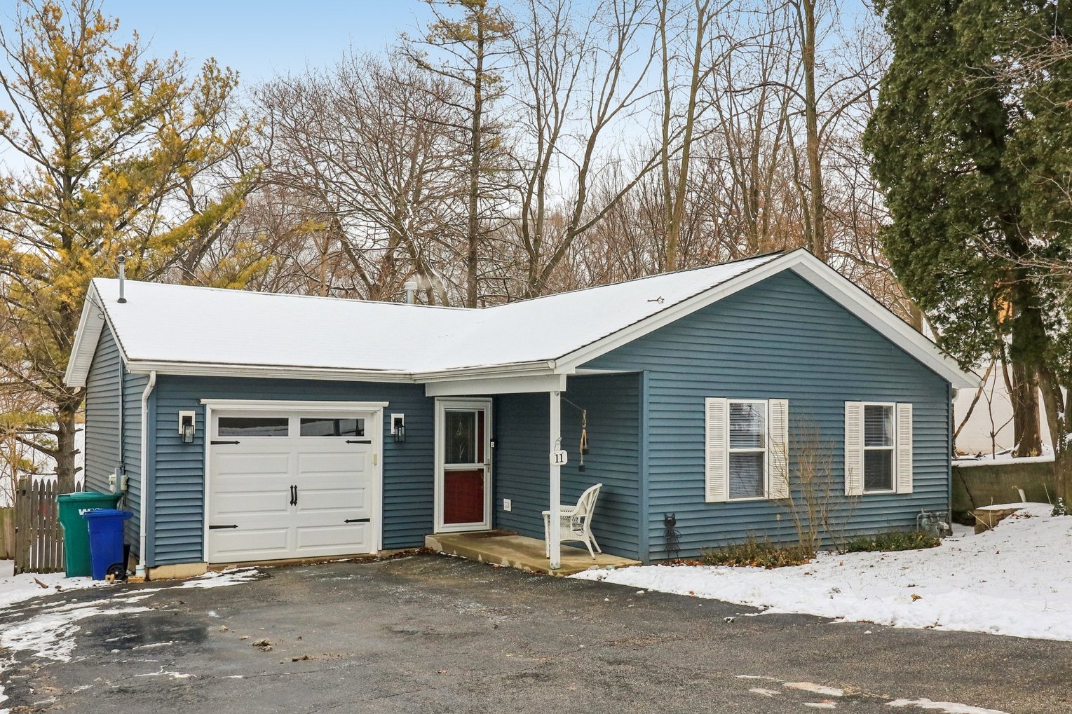 11 Highview Avenue Fox Lake, IL 60020 - Photo 1 of 32