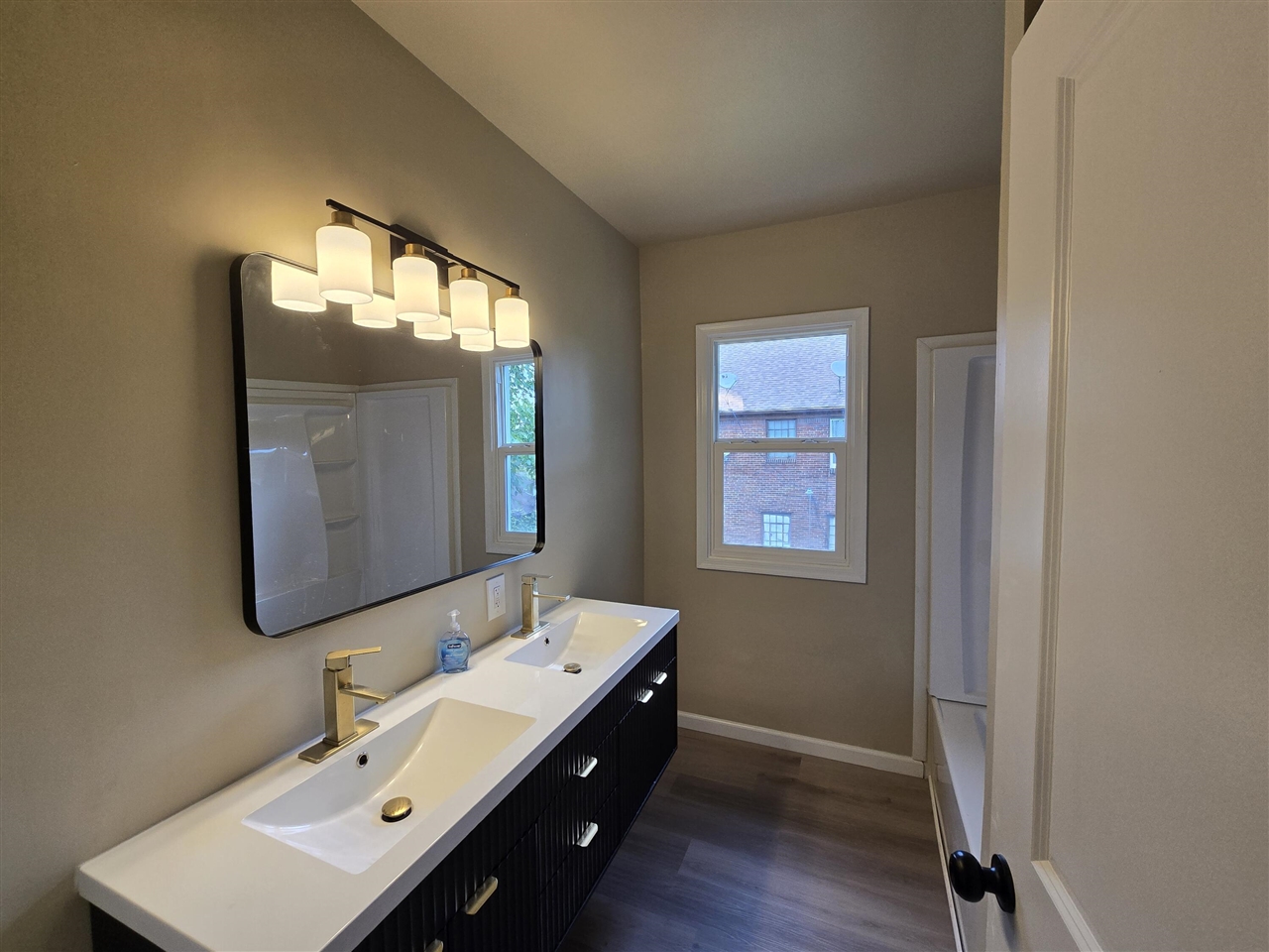 3347 Webb Street, Unit : 2 Detroit, MI 48206 - Photo 3 of 4