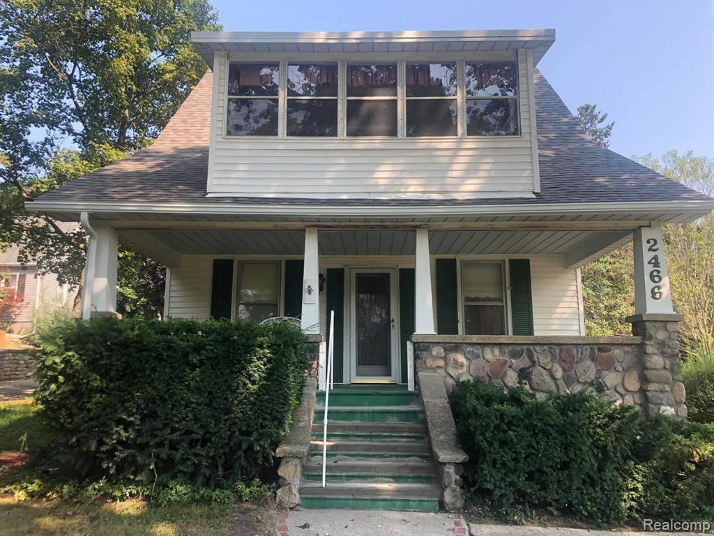 2466 West Auburn Road Rochester Hills, MI 48309 - Photo 1 of 34