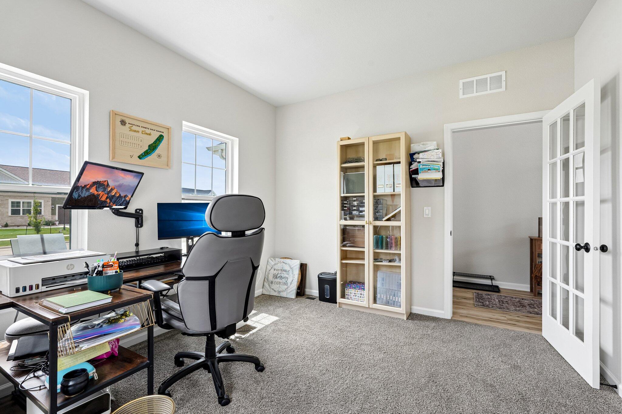 9249 South Overlook Way Franklin, WI 53132 - Photo 14 of 38 Den/Office