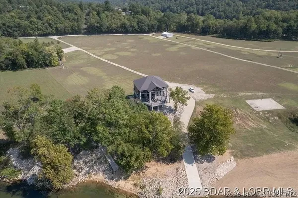 $1,500,000 | 2262 Brown Road, Van Buren, MO 63965