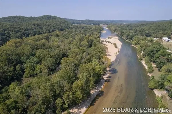 $1,500,000 | 2262 Brown Road, Van Buren, MO 63965