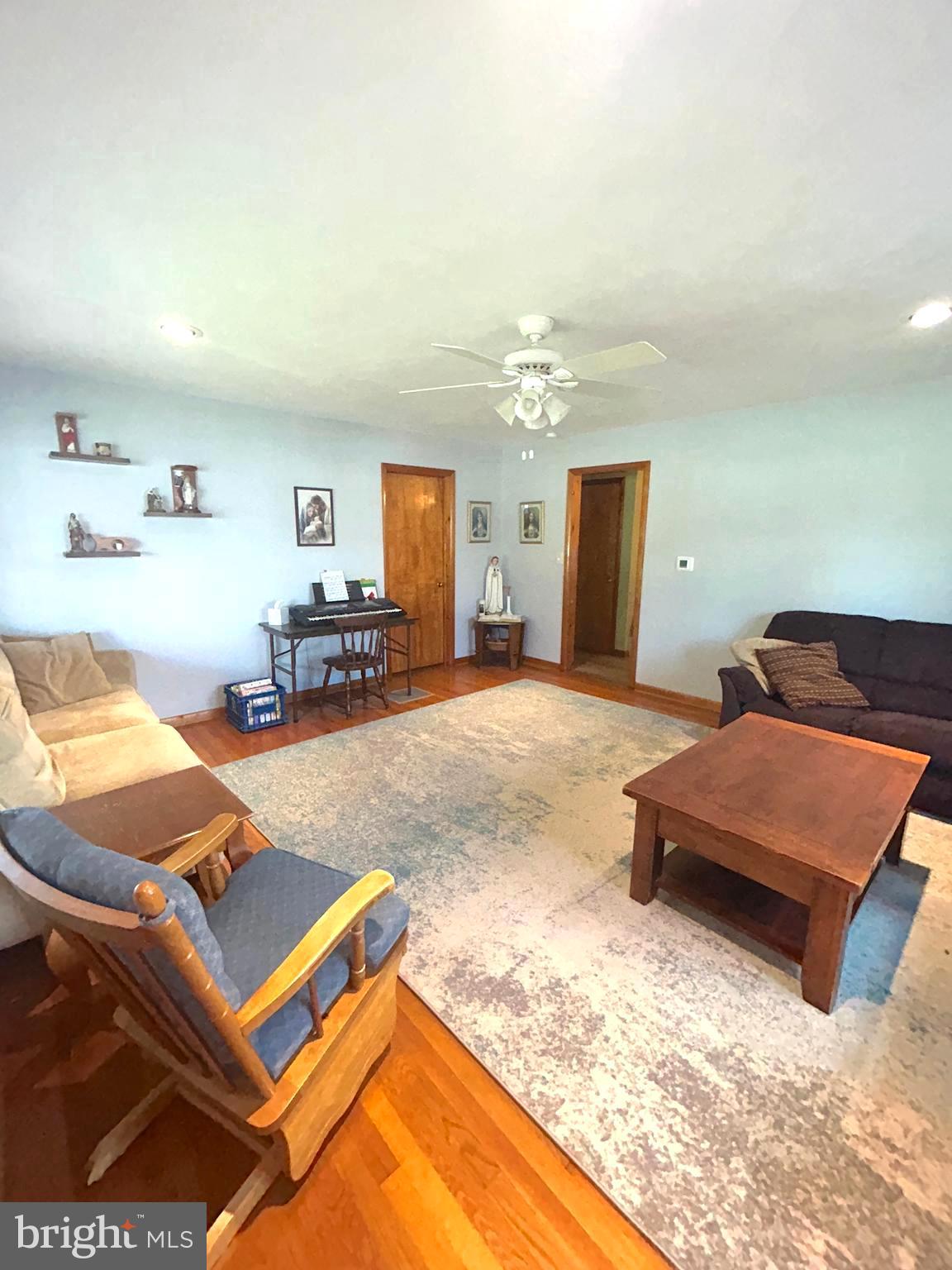 211 West Main Street Fairfield, PA 17320 - Photo 11 of 34
