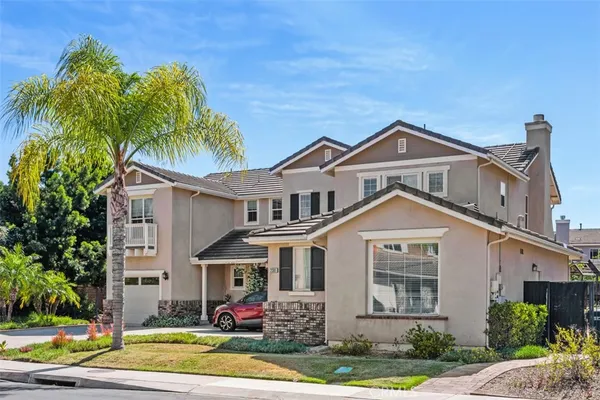 $1,148,900 | 2381 Douglaston Glen, Escondido, CA 92026