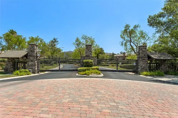 $1,148,900 | 2381 Douglaston Glen, Escondido, CA 92026