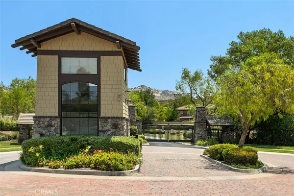 $1,148,900 | 2381 Douglaston Glen, Escondido, CA 92026