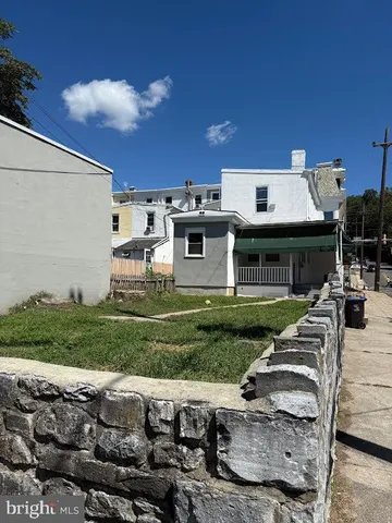 $319,000 | 574 East Main Street, Norristown, PA 19401