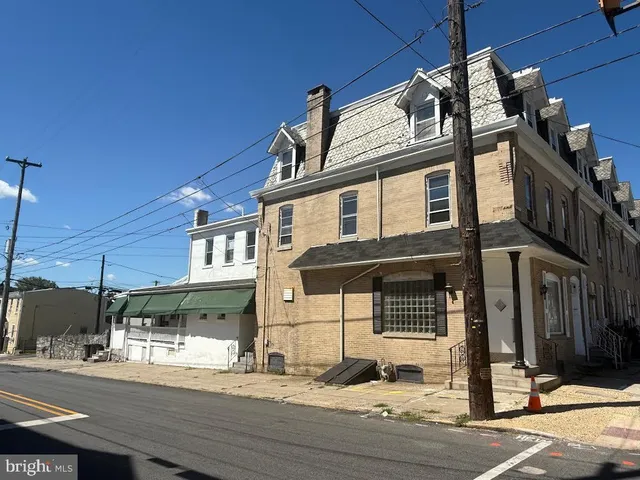 $319,000 | 574 East Main Street, Norristown, PA 19401